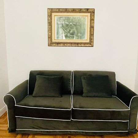 Central Suite Рим Екстериор снимка