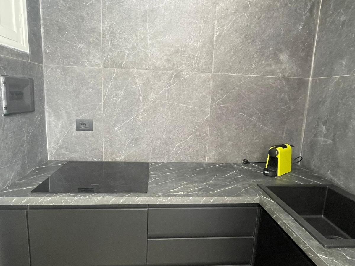 Central Suite Рим Екстериор снимка