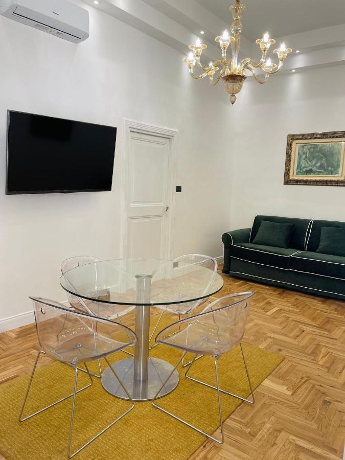 Central Suite Рим Екстериор снимка